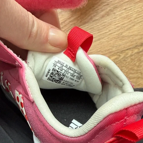 Adidas Kids Minnie Mouse TR racer shoes - Picture 4 of 5